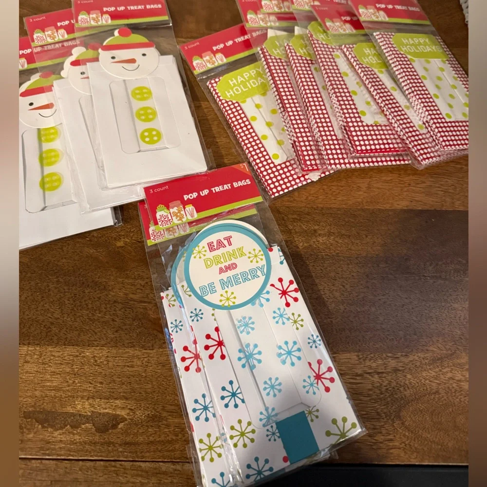 33 holiday treat bags Bundle of 11 packs of Holiday treat bags, total 33 bags